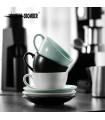 فنجان قهوه لاته کلاسیک با نعلبکی