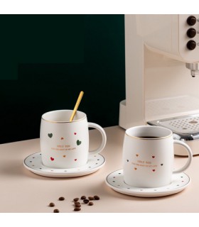 ماگ و بیسکوییت خوری طرح قلب