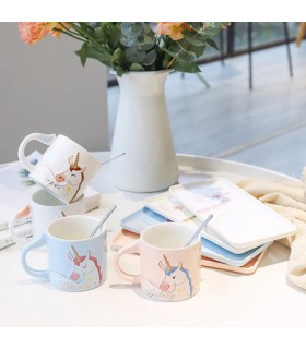 ماگ و بیسکوییت خوری یونیکورن