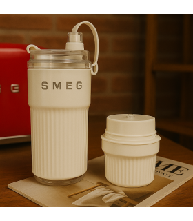 اسموتی ساز و تراول ماگ اسمگ Smeg مدل s_001
