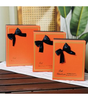 جعبه کادویی نارنجی (باکس هدیه) طرح پاپیون دار