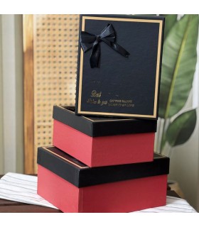 جعبه کادویی مشکی قرمز (باکس هدیه) طرح پاپیون دار