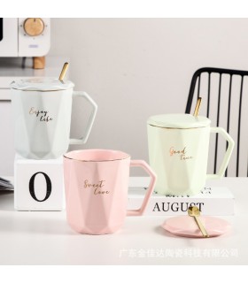 ماگ هشت ضلعی رنگی لاکچری