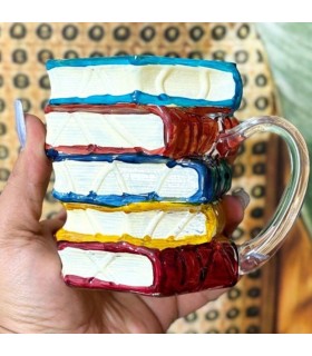 عکس غیرژورنالی ماگ کتاب عکس غیرژورنالی ماگ کتاب