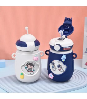 تراول ماگ فضانورد