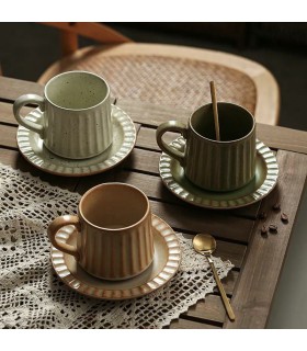 فنجان نعلبکی دست ساز چند ضلعی