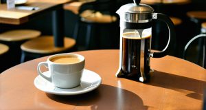 فرنچ پرس چیست؟ نکات اصلی دم آوری