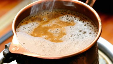 قهوه یونانی اصیل: طرز تهیه با نکات اصلی کافه یونانی