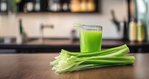 مضرات آب کرفس آنچه نمی دانید + نکات اصلی