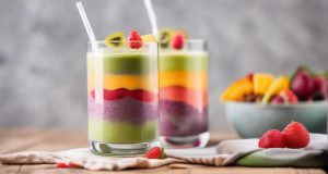 اسموتی سه رنگ میوه ای: آموزش تصویری و نکات اصلی