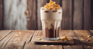 طرز تهیه میلک شیک کورن فلکس سریع و خوشمزه