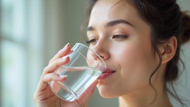 فواید نوشیدن آب برای داشتن پوستی شاداب و جوان