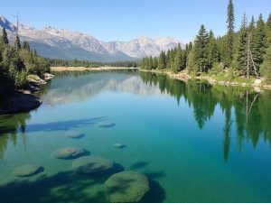 دریاچه ارومیه: ۳ نگین پنهان، تماشایی و پربازدید!