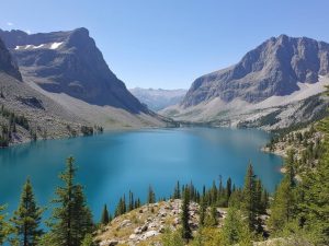 دریاچه زریبار: آدرس، تصاویر و تفریحات محبوب!