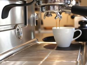 قهوه فرانسه: طرز تهیه، فواید و هر آنچه باید بدانید