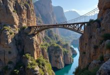 دره خزینه پلدختر: پل معلق، صخرههای تماشایی، ماجراجویی بکر