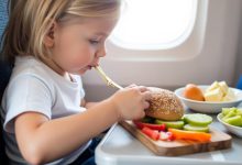 تغذیه کودک در سفر: راهکارها و نکات مهم برای والدین