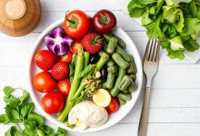 راهنمای تغذیه سالم: چه بخوریم، چه نخوریم؟!