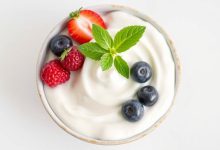 ماست روزانه: فواید، زمان مصرف؟ بهترین ماست چیست