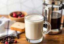 کف شیر با فرنچ پرس: آسان و سریع! دستور تهیه و نکات مهم